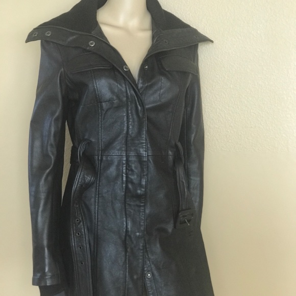 Coats and Jackets - Picture 2 of 8